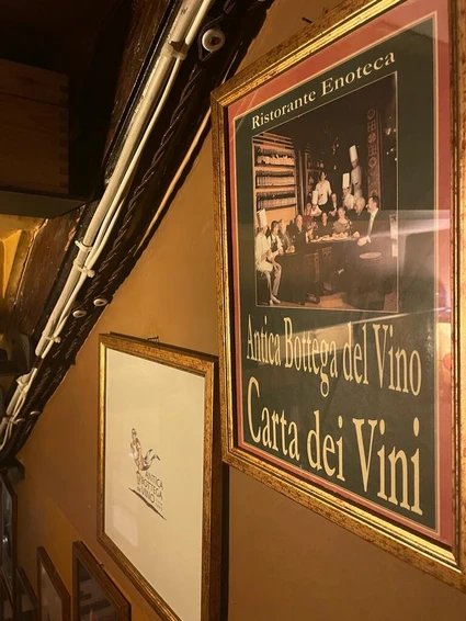 Entdeckung der Wirtshäuser und historischen Geschäfte von Verona 14