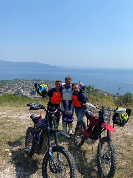 Sur-Ron, moto da cross elettrica al Lago di Garda 6