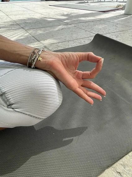 Individual open air yoga lesson at Desenzano del Garda 2