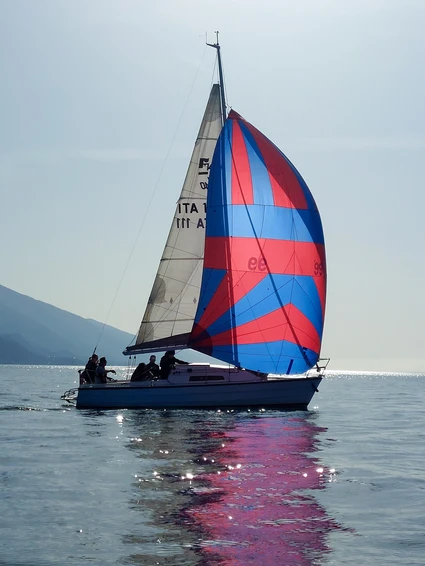 Sailing boat trip with skipper and sunset aperitif from Riva del Garda 1