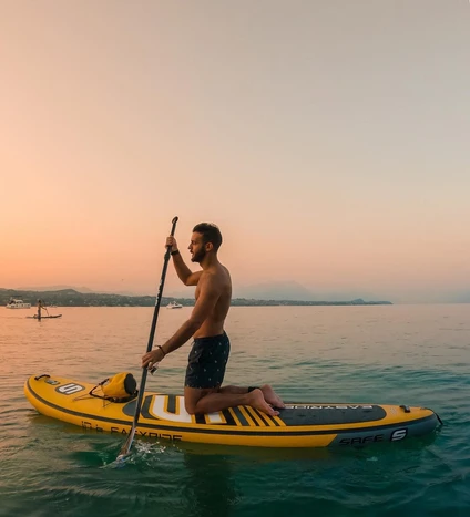 Experience SUP in Desenzano del Garda during sunset 5