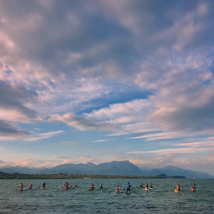 Experience SUP in Desenzano del Garda during sunset 16