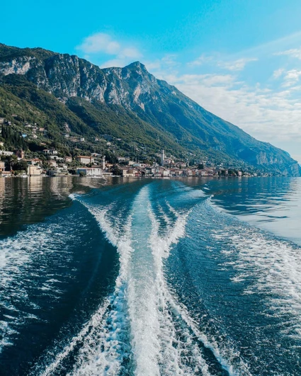 Tour mit Bootsführer ab Gargnano: die beiden Küsten der Gardasee 3