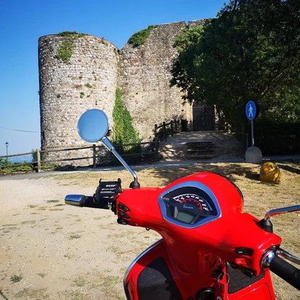 Vespa-Selfie-Tour von Peschiera del Garda aus 7
