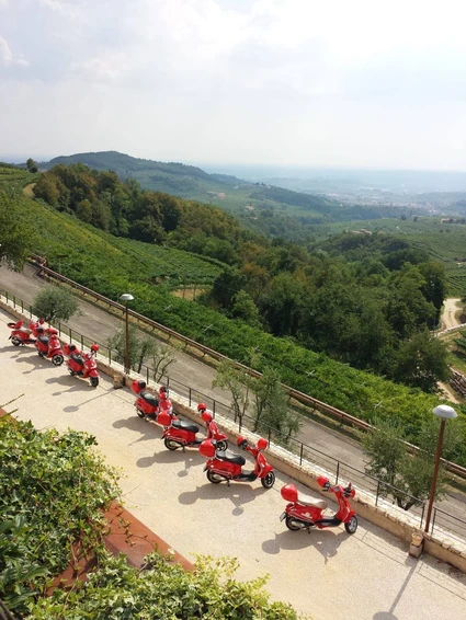 Tour in vespa sulle colline del Lago di Garda con partenza da Desenzano 10