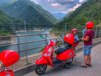 Discovering the four Lakes on a Vespa from Riva del Garda 1