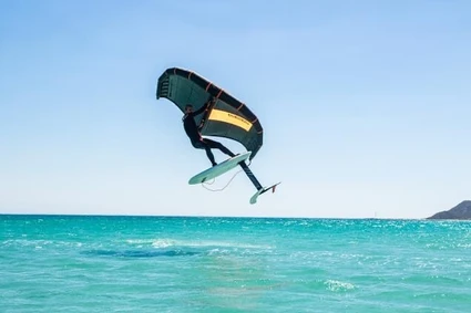 Lezione di wing surf per esperti e principianti al Lago di Garda 3