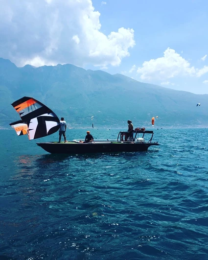Lift singolo per chi pratica kitesurf in autonomia al Lago di Garda 1