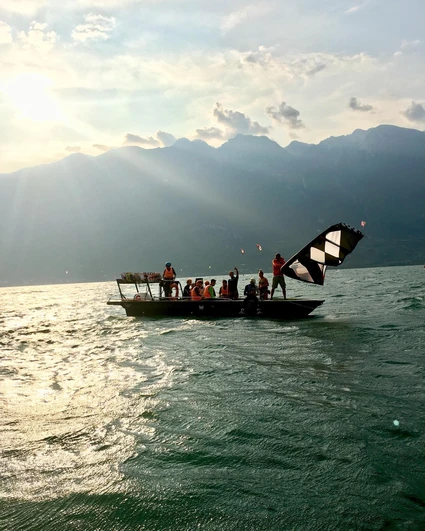 Kitesurfing trial lesson for beginners at Lake Garda 1