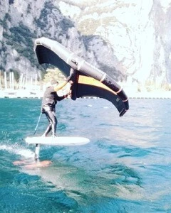 Wing surfing lesson for beginners and experts at Lake Garda 0
