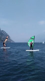 Basic windsurfing course for adults and children on Lake Garda 7
