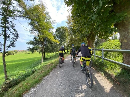 E-Bike/MTB Tour Erfahrung: die Valtenesi der Rocca und der Schlösser 8