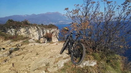 E-Bike/MTB Tour Experience: the Valtenesi of the Rocca and the Castles 10