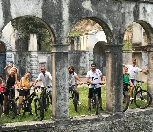 Historical and cultural e-bike tour to discover Toscolano and Gargnano
