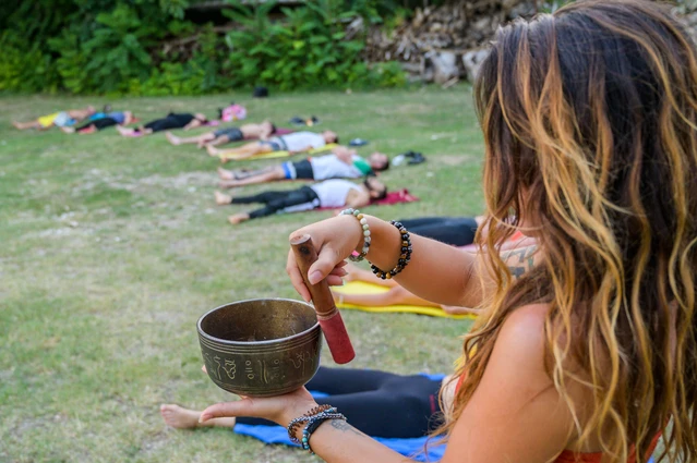 Sessione individuale di yoga all'aria aperta a Lazise on Lake Garda