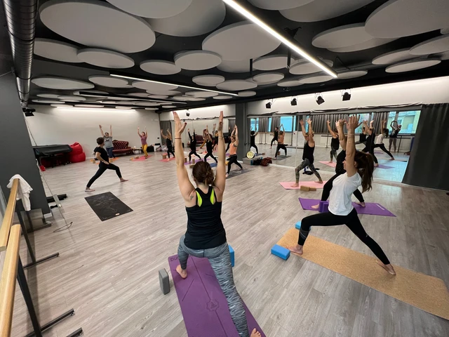 Private studio yoga lesson in Riva del Garda